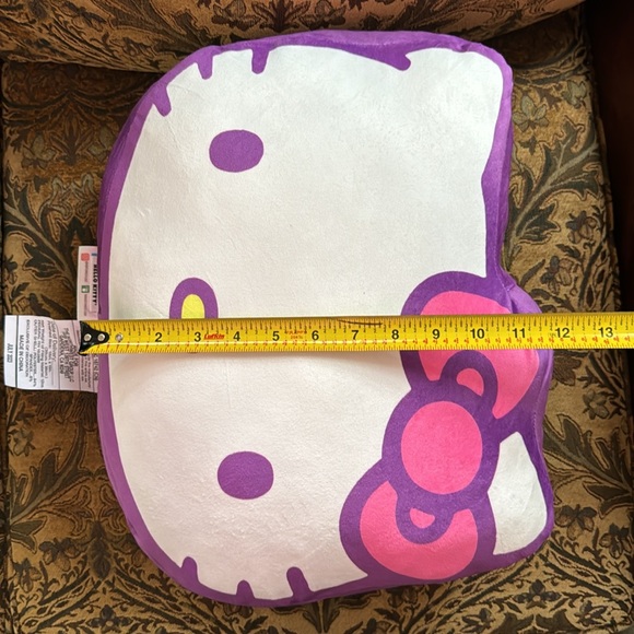 HELLO KITTY TRAVEL CLOUD PILLOW SOFT WHITE PURPLE
PINK ANIME CUDDLY - Picture 6 of 7